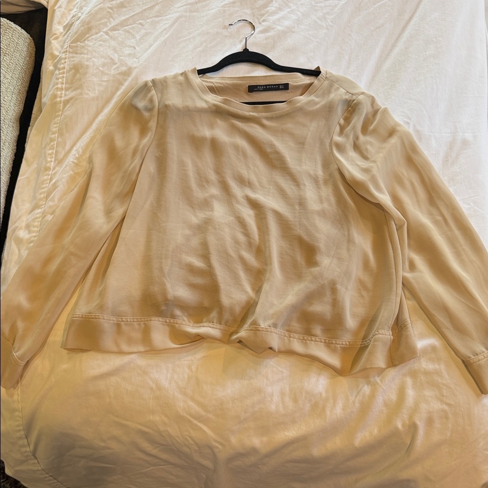 Zara Woman Beige Knit Top